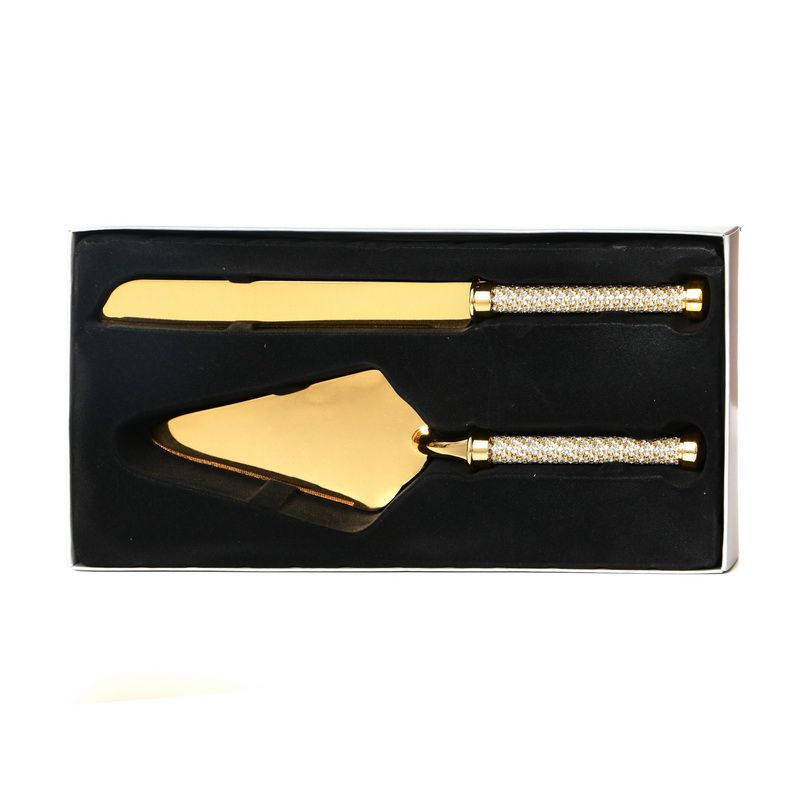 סט הגשה לעוגה מבית Novell collection