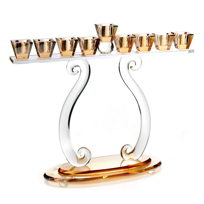 חנוכיה קריסטל שקוף שילוב ענבר גובה 30 ס"מ רוחב 35 ס"מ