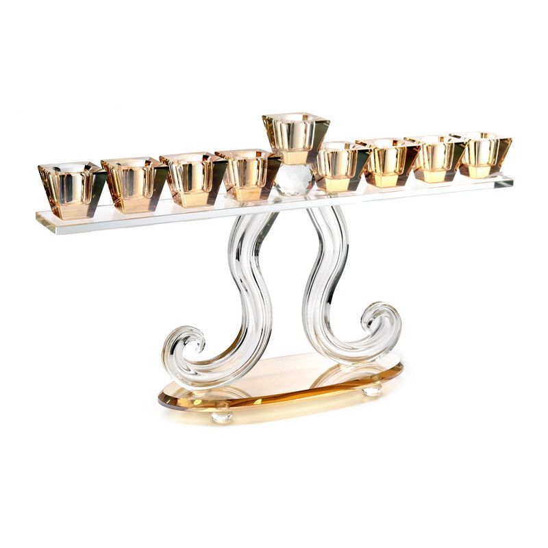 חנוכיה קריסטל שקוף שילוב ענבר גובה 20 ס"מ רוחב 36 ס"מ