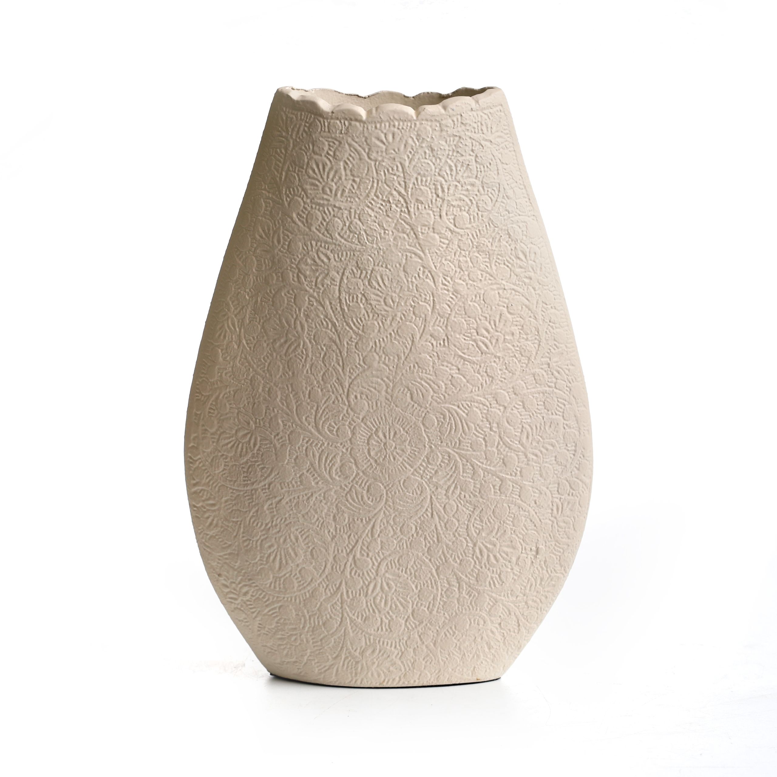 אגרטל ערבסק כפרי בז' שטוח אלומיניום 22/7.5 ס"מ