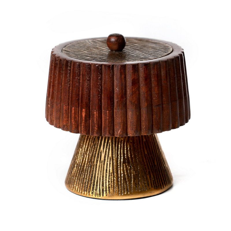 קופסה על רגל ומכסה ענתיק גולד פסים גובה 13 קוטר 12 ס"מעץ